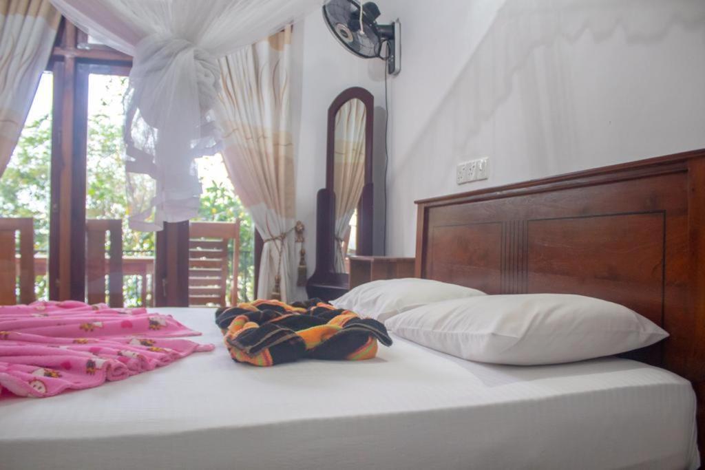 Amado Homestay Ella Exterior foto
