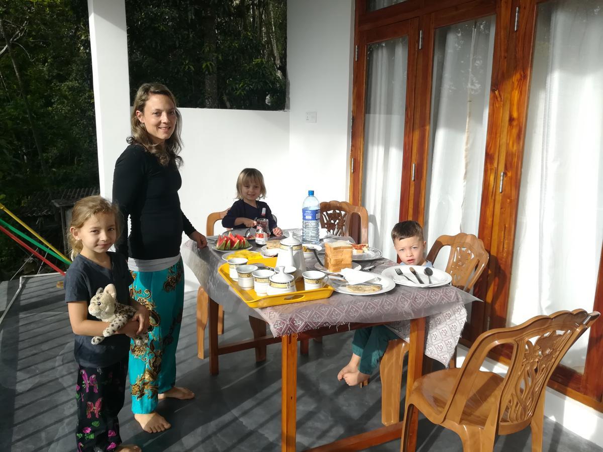 Amado Homestay Ella Exterior foto